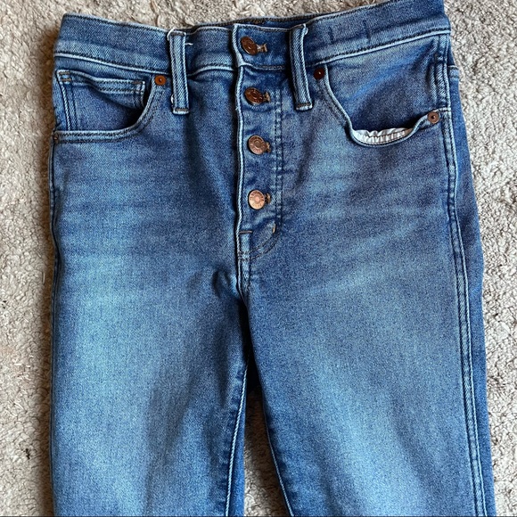 Madewell 10” High-Rise Skinny Jeans Cordova Wash Button Front - Picture 7 of 12